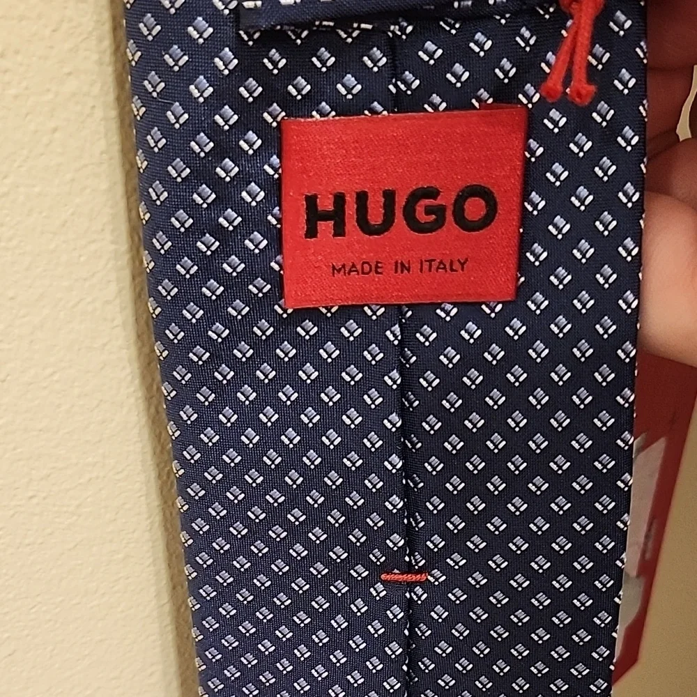 HUGO Dark Blue Patterned Tie